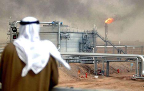 در پی تنش شدید و قطع روابط سیاسی و اقتصادی کشورهای عربستان، مصر، امارات و بحرین با کشور قطر قیمت نفت با ۱٫۵ درصد افزایش از مرز ۵۰ 